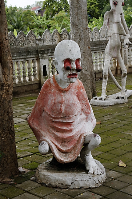 Prasat Sa Kamphaeng Yai-105